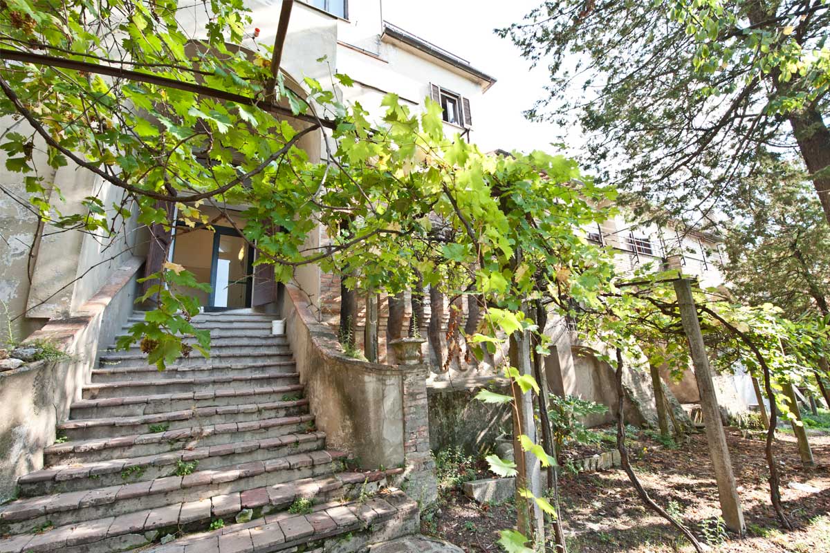 Esterno-Collegio-Antinori